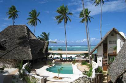 hôtel-tranquille-avec-piscine-face-à-la-mer-zanzibar