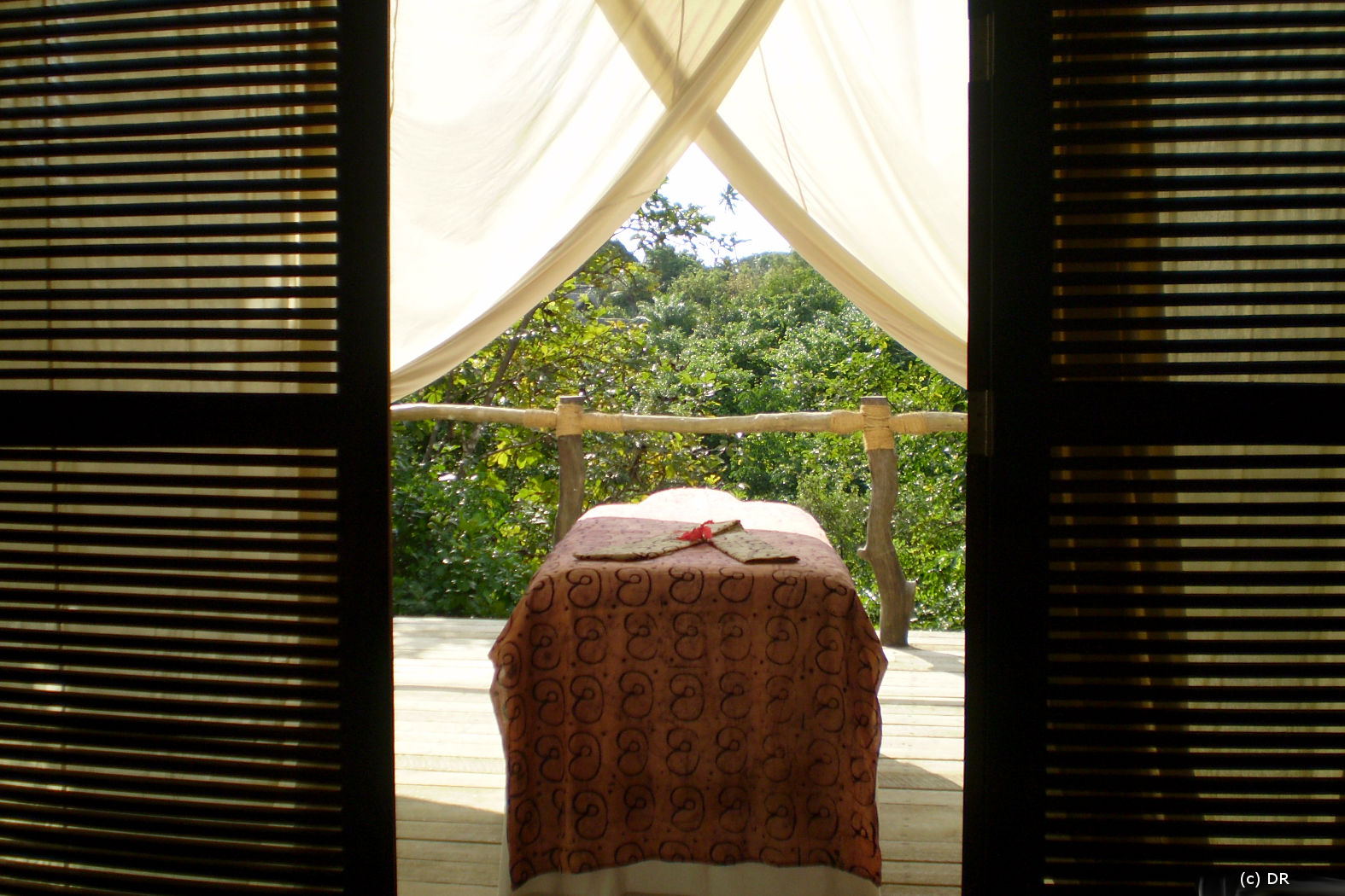 hotel-img