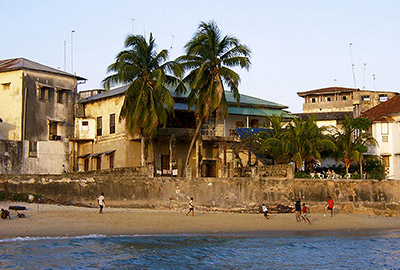 La plage de Stone Town