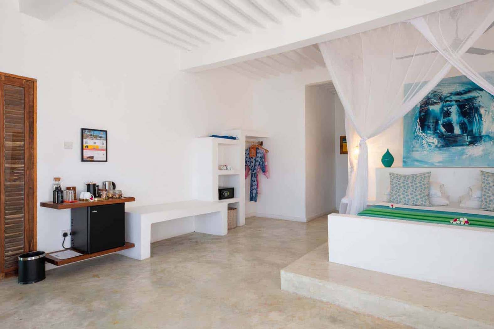 hotel-img